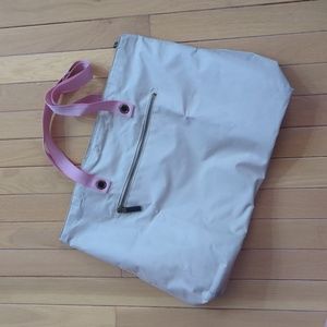 🌿 Free Jacob Large Tote Bag